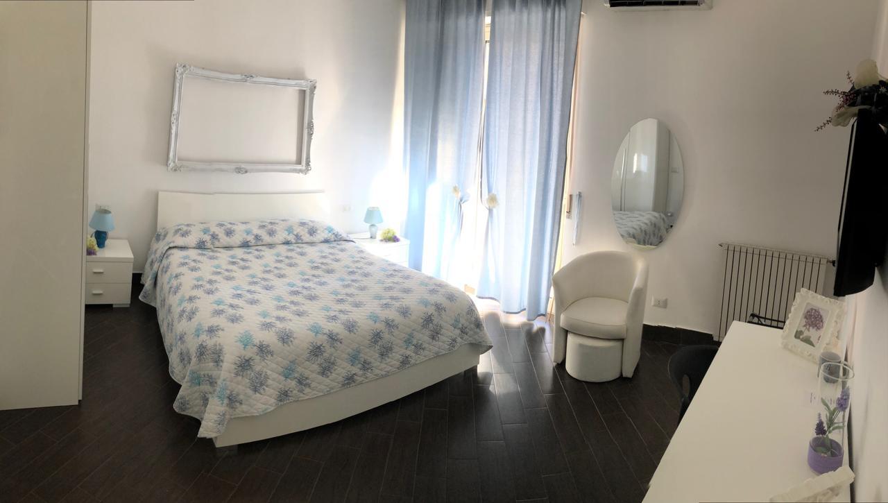 B&B Rosaly Сан Каталдо Екстериор снимка