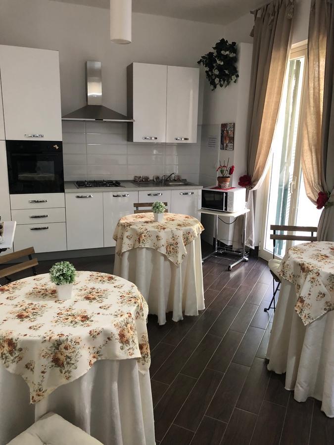 B&B Rosaly Сан Каталдо Екстериор снимка