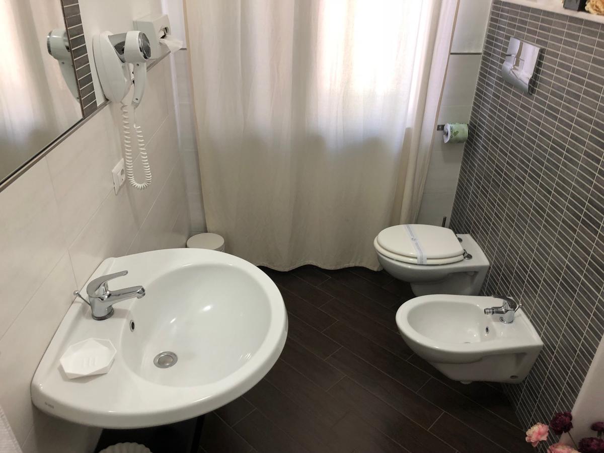 B&B Rosaly Сан Каталдо Екстериор снимка