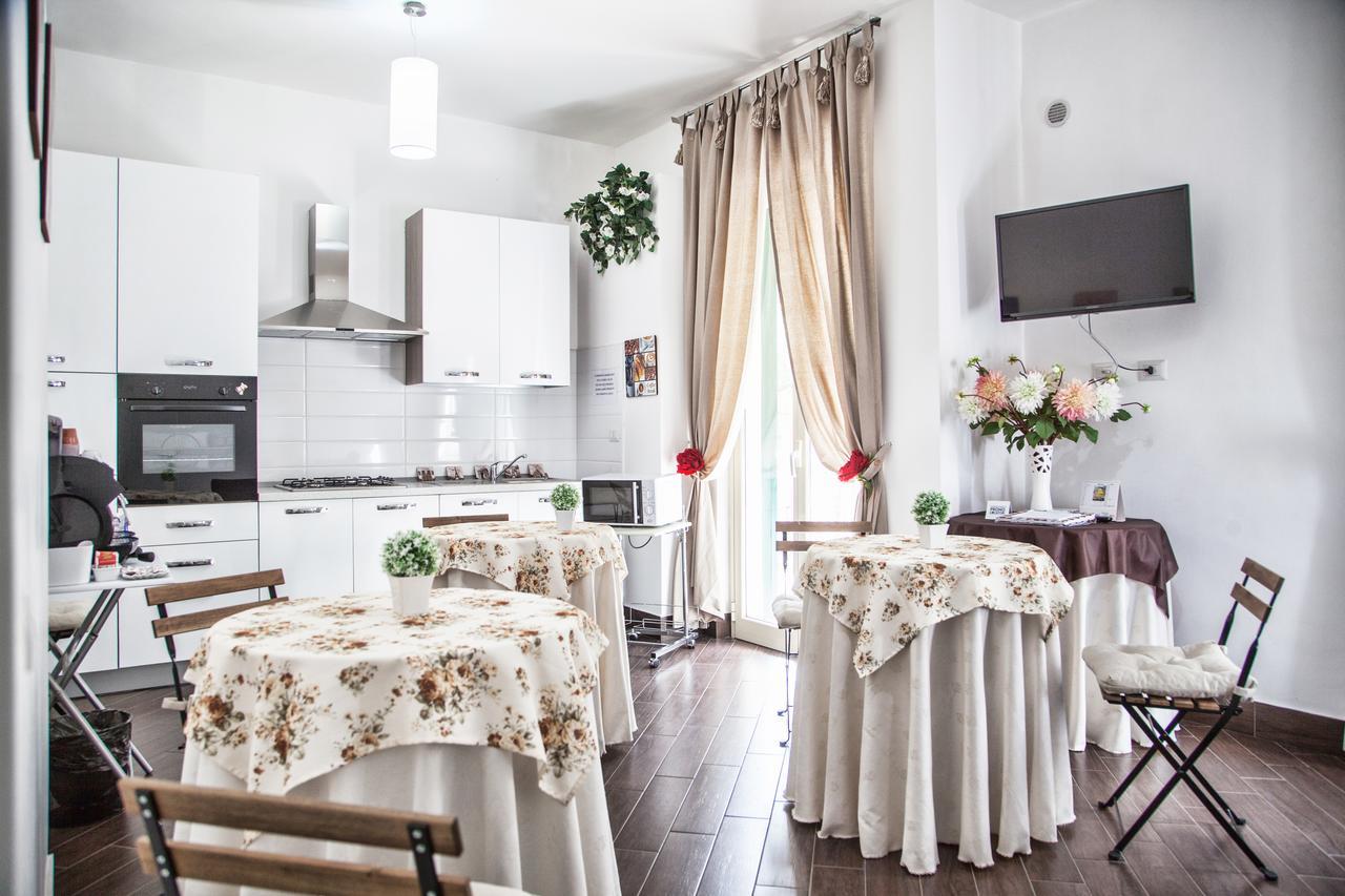 B&B Rosaly Сан Каталдо Екстериор снимка